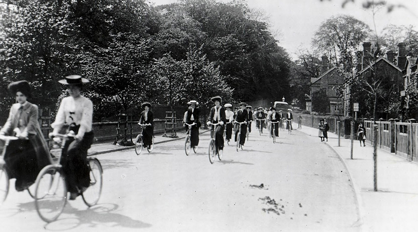 Workers Cycling to the Cadbury Factory 1905 Workers Cycling to the Cadbury Factory 1905