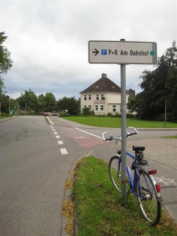 Priority over side roads