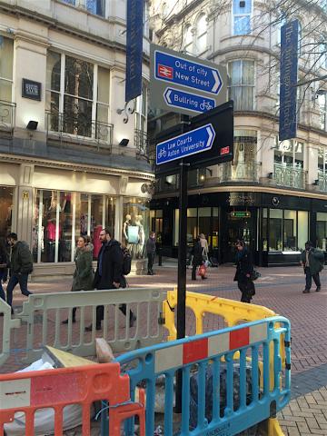 Cycle signs on New Street photo 2