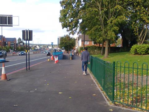 Shared use pavement alongside the A34 approaching an underpass
