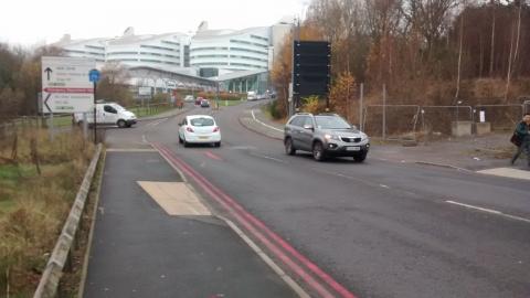 Badly designed cycle crossing on Hospital Way