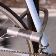 Correct use of a D-lock